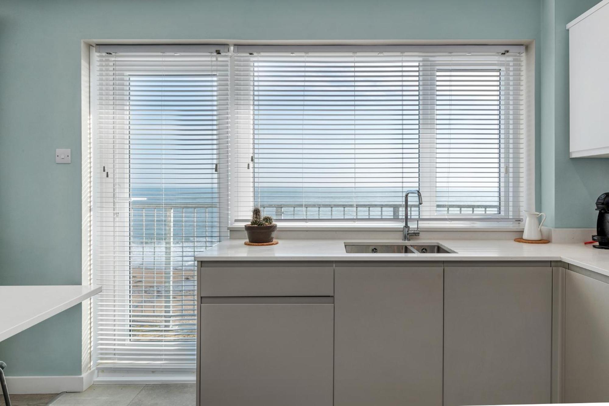 Dolphins Apartment - Spectacular Sea Views Saundersfoot Zewnętrze zdjęcie